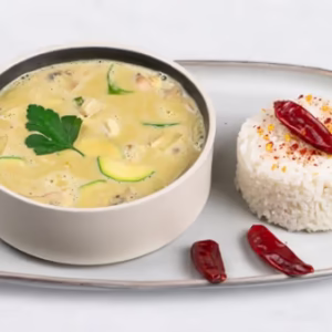 Green curry with rice