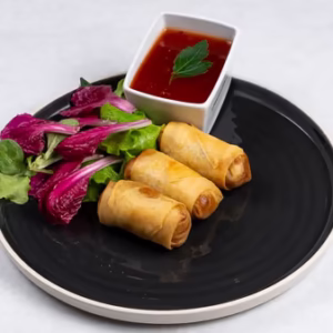 Spring Rolls (6 Pieces) with Sauce